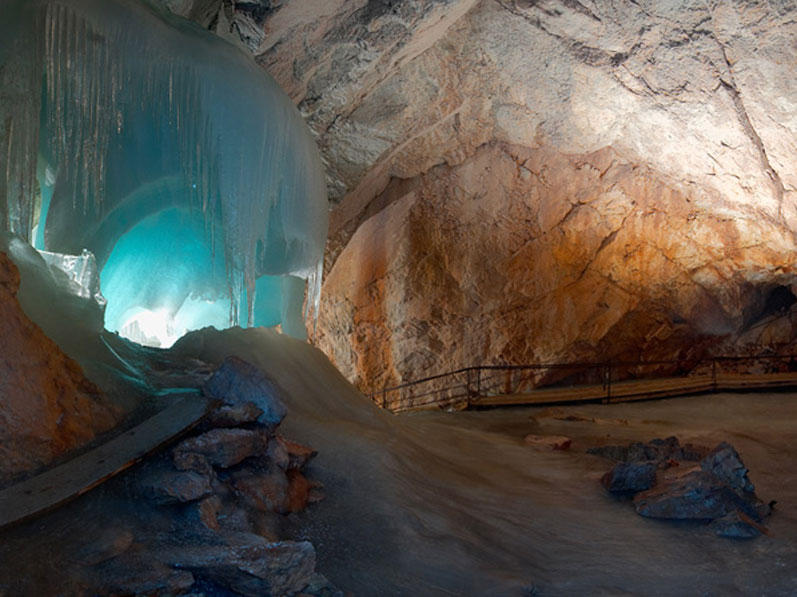 World's largest Ice Caves